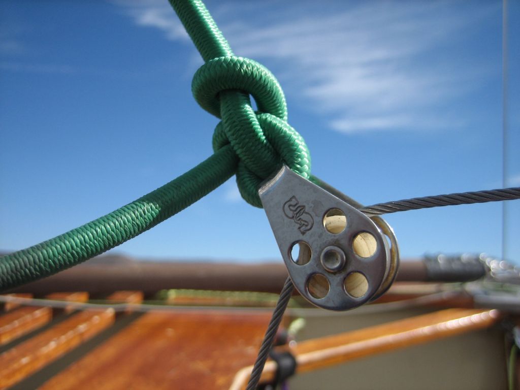thistle-class-racing-echo-tight-tidy-lines thistle-class-racing-echo-tight-tidy-lines
