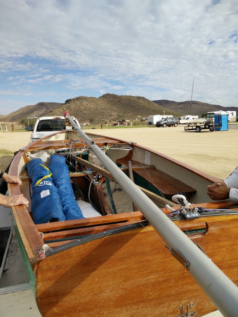 thistle-class-racing-parked-sailboat-row-staging-setup thistle-class-racing-parked-sailboat-row-staging-setup